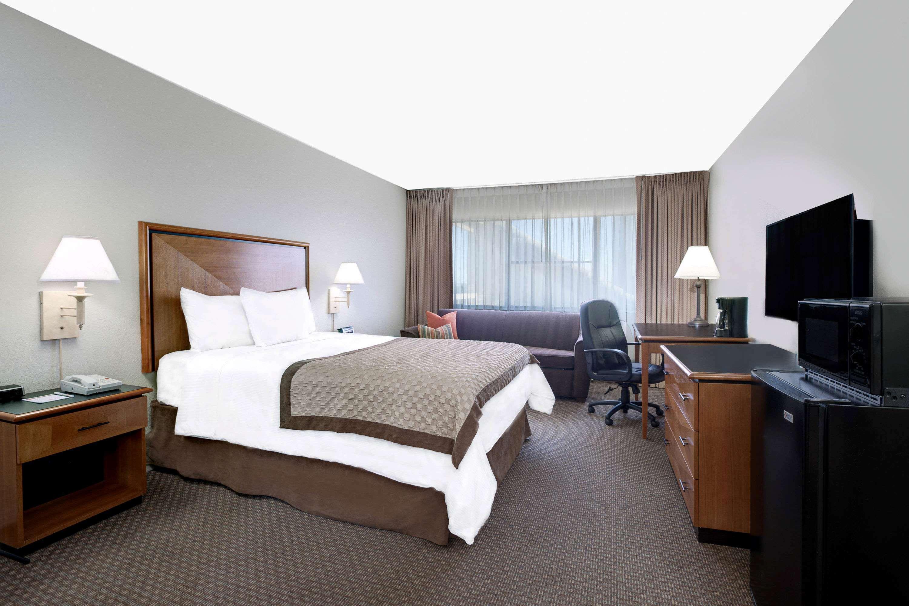 Value Suites Extended Stay - Arlington Exterior photo